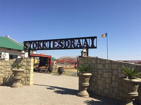 LOOK: Orania experienced