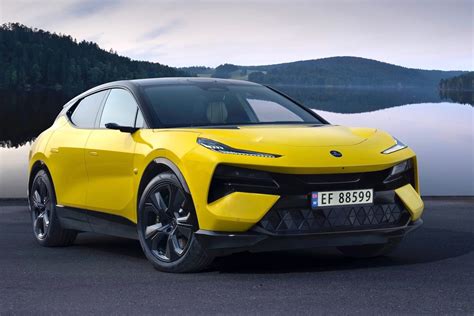 LOTUS &CELERY SERAMİK VAZO SETİ BEJ FİYATI Vivense. 