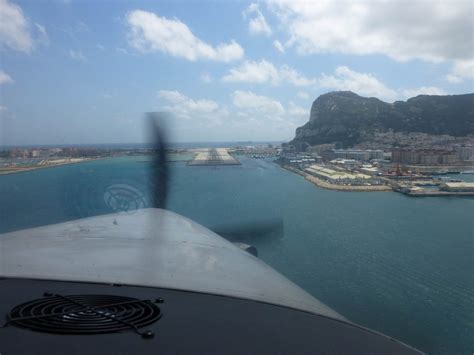 LXGB - Gibraltar Pilot Airport Information