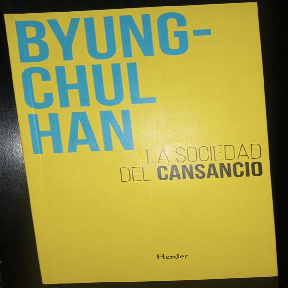 2024 La sociedad del cansancio, de Byung Chul Han.