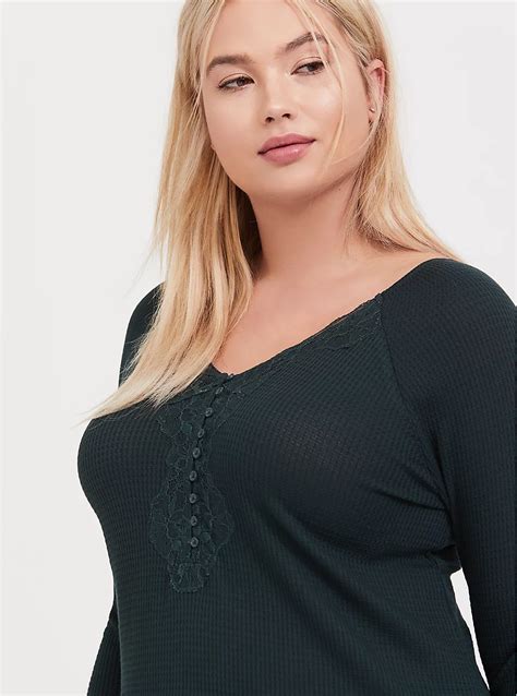 La Mode Dark Green Lace-Sleeve Henley - Women