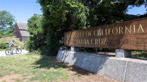 La Universidad de California en Santa Cruz condena los recientes actos antisemitas y anti-LGTBQ, incluido un acto para celebrar el cumpleaños de Hitler