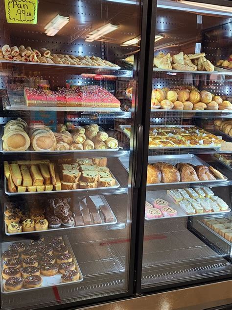 La bonita bakery. 朗朗朗 La Bonita Bakery 3545 Portland Rd NE Salem, OR Monday- Saturday 7am- 9pm Sunday 7am-8pm (503)581-0026 #pnw #oregonlife #Oregon 