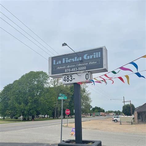 Restaurants in Trumann, AR. 405 AR-463, Trumann, AR 72472 (870) 483-2433 Suggest an Edit. More Info. dine-in. accepts credit cards. ... Great Wall - 505 AR-463. Chinese . La Fiesta Grill - 300 AR-463. Mexican . El Cerrito - 537 AR-463. Mexican, Salad, Soup . Daily Donuts - 148 AR-463. Donuts . Updated on: Mar 16, 2024. Cookies help us to .... 