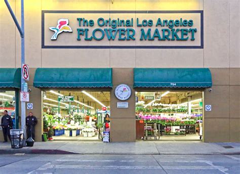 La flower market. Southern California Flower Market, 742 Maple Avenue, Los Angeles, CA, 90014 213.627.2482 