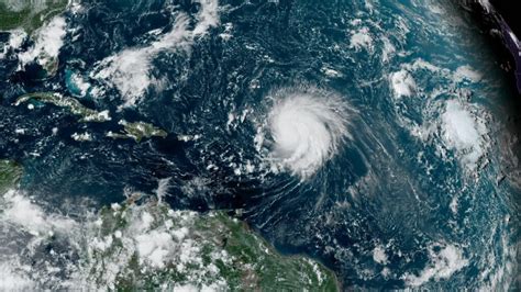 La frenética temporada de huracanes llega a su fin y los expertos vislumbran el potencial del próximo año
