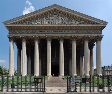 La madeleine. What is La Madeleine in Paris?La Madeleine is a Catholic church in Paris that was built in the style of a classical Greek temple and was originally dedicated to Napoleon's Army.La Madeleine HistoryThe story of this striking church has a strange and unfortunate beginning. 850 years ago, a synagogue stood in its place. Around this time, in 1165, Queen Adela … 