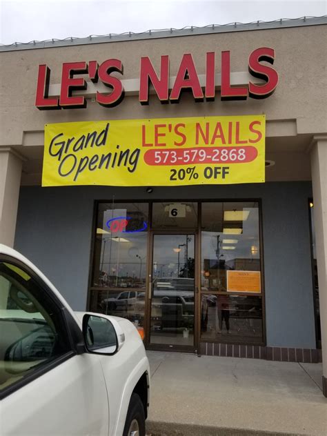 La nails cape girardeau mo. Services L A Nails is a salon in Cape Girardeau, MO 63701. Salons like L A Nails offer services that often include haircuts, nails services, waxing, manicures and pedicures. Contact L A Nails and discus your beauty needs or stop by at West Park Mall, Cape Girardeau, MO 63701. For a description of services offered, call L A Nails at (573) 339-9399. 