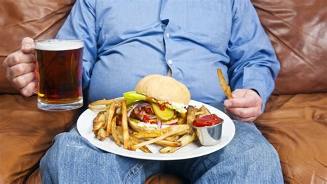 La obesidad puede modificar el cerebro para reconocer la saciedad, según un estudio