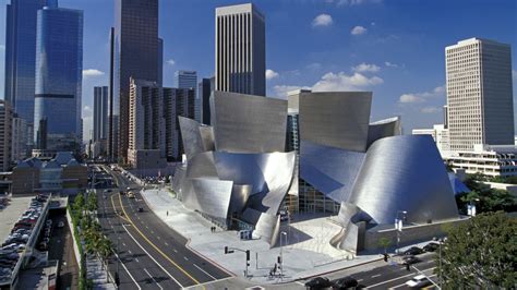 La opera. Through imaginative new productions, world premiere commissions and inventive performances that preserve foundational works while making them feel fresh and … 