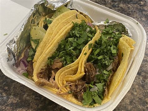 La raza market and taqueria. Taqueria La Raza located at 8016-8018 NE Bothell Way, Kenmore, WA 98028 - reviews, ratings, hours, phone number, directions, and more. 