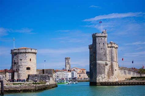 Discover the best things to do in La Rochelle, a bustling port city on the west coast of France. Explore its historic towers, lively old town, beautiful beaches, and nearby islands.. 