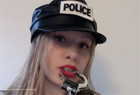 🍑 XXX La11 Lady Lush Onlyfans Leak