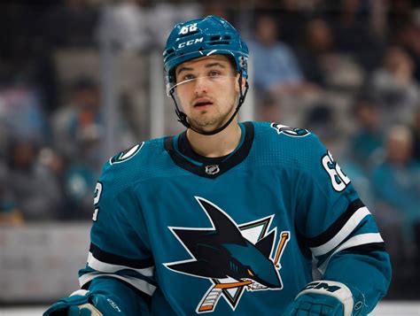 Labanc denies being told by Sharks that he was going on waivers