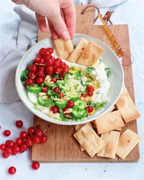 Labneh, een romige yoghurt dip uit …