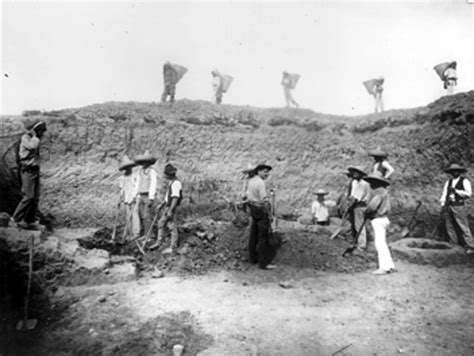 Laboratorio en Teotihuacán - Guialis