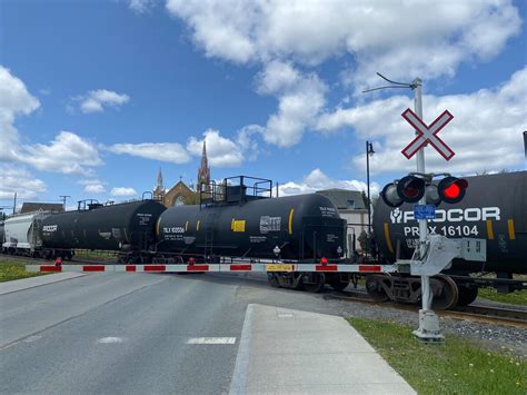 Lac-Mégantic urges tourists to be respectful ahead of rail disaster anniversary