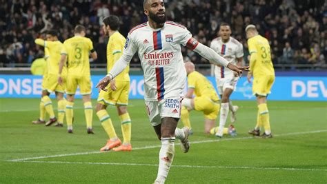 Lacazette nets 150th goal for Lyon in 1-1 draw with Nantes
