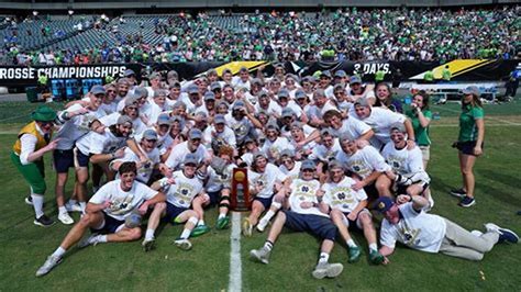 Lacrosse notre dame. The always solid Notre Dame defense is headlined by goalie Liam Entenmann, one of the best goalies in the country. He has a .555 save percentage and an 8.65 goals-against average to go with his 61 ... 