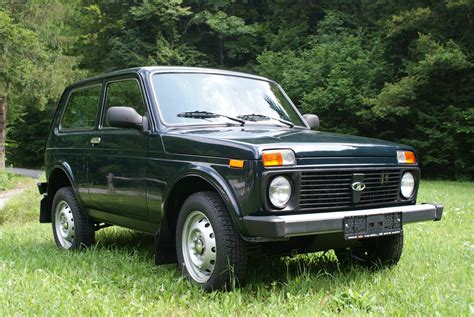 Lada Niva - Dovžan d.o.o.