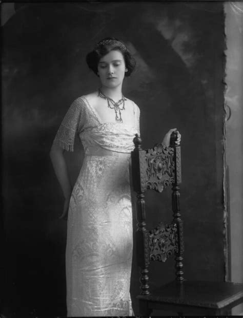 Lady Cynthia Mary Evelyn Asquith (née Charteris)