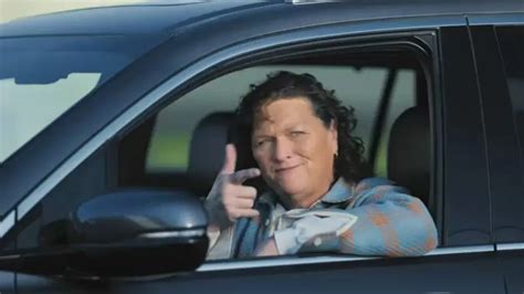 Lady in allstate commercial 2023. Former Boston Celtics star Larry Bird was seen in a commercial for Allstate, which aired during the Oscars. ... A California woman bought a vacant lot in Hawaii and discovered a $500,000 house was ... 