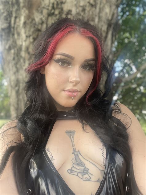 Ladyluck561 Leaks (SEX) 💋 55 Pics