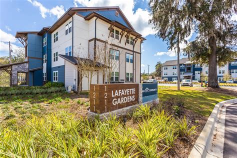 Lafayette gardens. Contact Lafayette Gardens Apartments to learn more about our pet-friendly apartment community or corporate housing solutions in the River Ranch area of Lafayette. 