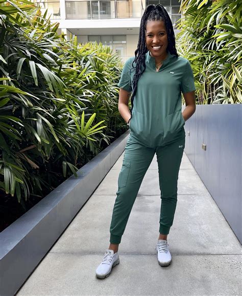 Lago. Price | $32-46. Lago offers functional, stylish, comfortable scrubs that are better for the planet. Their fabrics are made from recycled plastic bottles and have a 4-way stretch and performance capabilities. All scrubs are responsibly made, and the packaging is even eco-friendly!. 