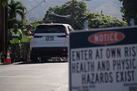 Lahaina residents begin returning to homes in fire zone