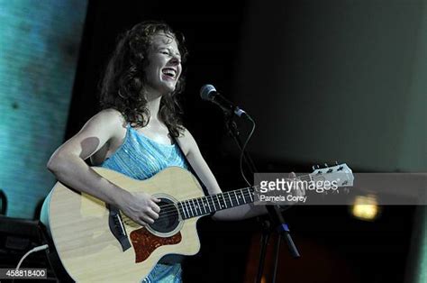 Lahna Deering Foto e immagini stock - Getty Images