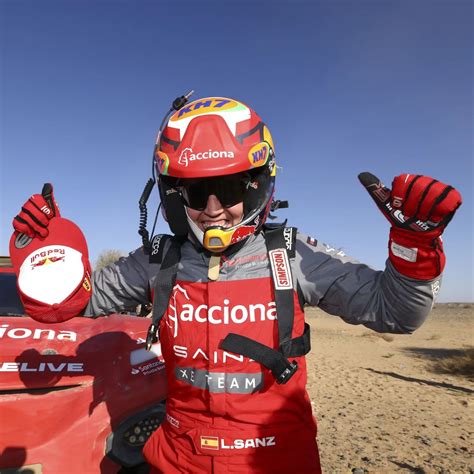 Laia Sanz correrá el Dakar 2024 en coches al volante de …