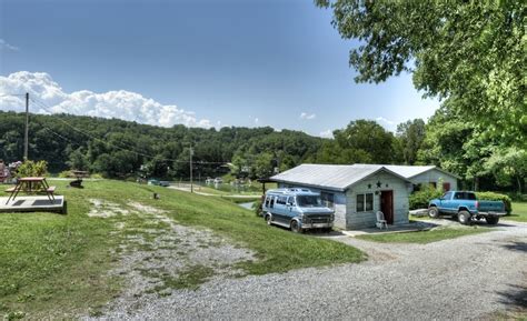 Lake Cove Resort & Realty in Dandridge, TN – Camping.org