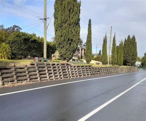 Lake Entrance Road Retaining Wall Renewal - Let