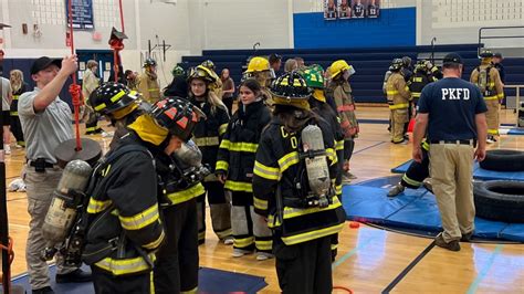 Lake George students learn how to be firefighters