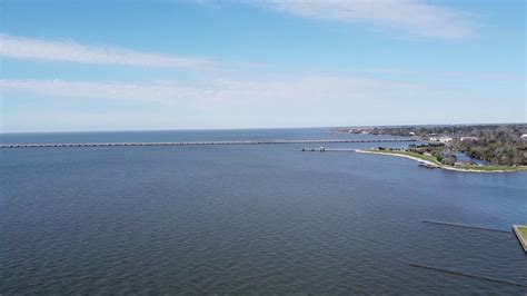 Lake Pontchartrain - YouTube