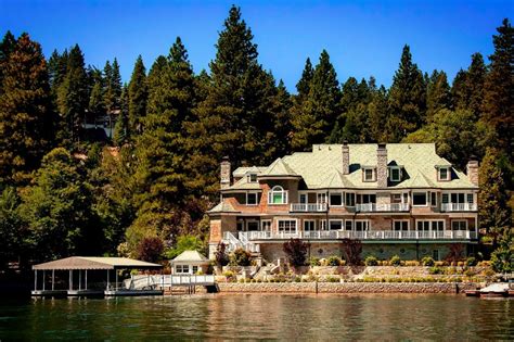 Lake arrowhead ca houses for sale. 5 beds 3.5 baths 2,667 sq ft 9,300 sq ft (lot) 1021 Teakwood Dr, Lake Arrowhead, CA 92352. ABOUT THIS HOME. Waterfront Home for sale in Lake Arrowhead, CA: Charming 3bdr/3bath mountain lodge nestled in the trees of Lake Arrowhead , offering ample space for relaxation and comfort . 