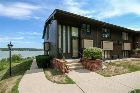 Lake geneva condos for sale. 58 single family homes for sale in Lake Geneva WI. View pictures of homes, review sales history, and use our detailed filters to find the perfect place. 