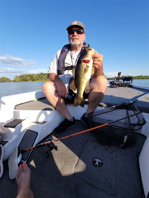 Lake george fl fishing report. 17-Jan-2021 ... My first ever trip to the St. Johns river in Floridachasing giant bass! We spent most of our time in and around Lake George but boated to ... 