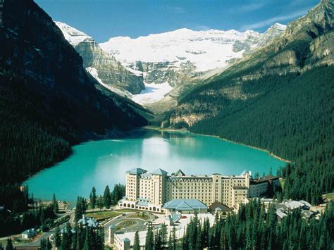 Lake louise lodge. Cabins & Suites in Lake Louise Alberta, Canada. Located near the shores of world-famous Lake Louise in the Canadian Rocky Mountains of Banff National Park, Paradise Lodge & Bungalows is a family run cabins and hotel business steeped in mountain history. The hotel/lodge and adjacent cabins have been owned and operated by the Pedersen family … 