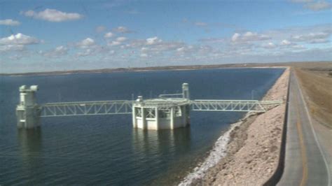 When the lake looks like this – you should be off the water! National Safe Boating Week (May 22-28, 2021) is a good time to review some tips that will help keep you safe at Lake McConaughy and Lake Ogallala. Keep an eye on the weather. Storms can pop up VERY quickly in Nebraska. Check the weather in advance and monitor it during the day. Be …. 