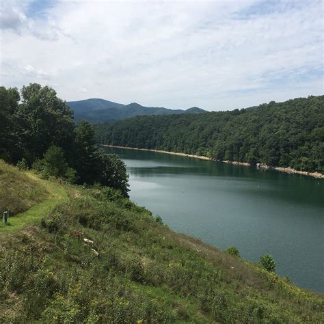 ALLEGHANY COUNTY (WSLS 10) - Family members say the man involved in a standoff with police near Lake Moomaw believed ISIS was coming to bomb the dam.
