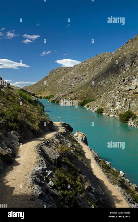 Lake roxburgh hi-res stock photography and images - Alamy