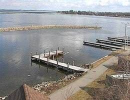 Lake winnebago live cam. We are raising money to bring some new cameras online. Our current plans include adding a camera to Wind Power Surf Shop in Fond du Lac, the Harbor Bar and Grill in Stockbridge, and at the Winnebago Boat Landing in Oshkosh. Please consider a donation to our effort. 