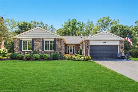 Lake zurich homes for sale. 7 beds 3.5 baths 4,370 sq ft 0.91 acre (lot) 22481 W Wooded Ridge Dr, Deer Park, IL 60047. Luxury Home for sale in Lake Zurich, IL: Welcome to 30 Graystone! This breathtaking home overlooks Wynstone, the renowned Jack Nicklaus Signature golf course with commanding water views of the 10th and 18th holes. 