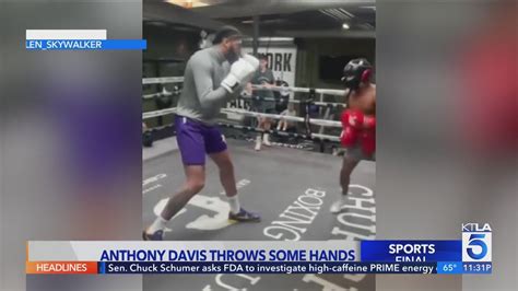 Lakers' Anthony Davis jumps into the boxing ring
