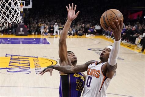 Lakers beat Suns to keep hopes alive of avoiding play-in