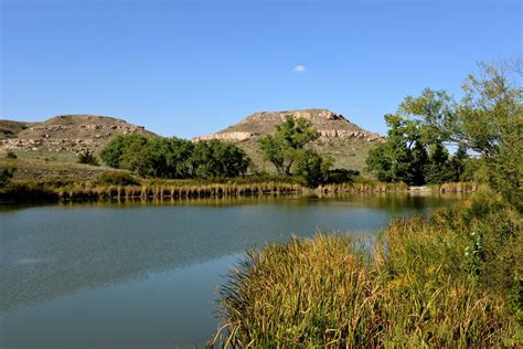 Lakes in western kansas. In 2015, the Kansas Water Office and U.S. Army Corps of Engineers updated a 1982 study looking at diverting Missouri River water. A 360-mile canal from northeast Kansas to Utica Lake in western ... 