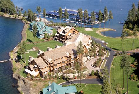 Lakeshore lodge. Learn More. The Lakeshore Lodge is nestled alongside Ten mile Lake in Lakeside, OR. There's so much to do and see in the local area, and our hotel is an excellent staging point for everything you have planned. Our … 