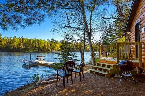 Lakeside cabins resort. 